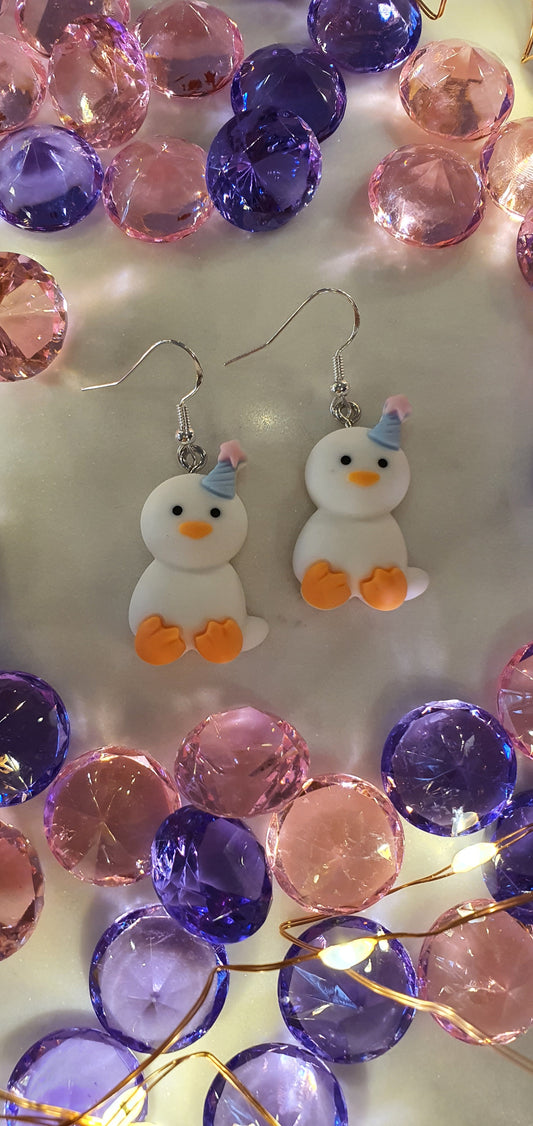 Gorgeous Sindy Sue Quacker Duck Set of Earrings