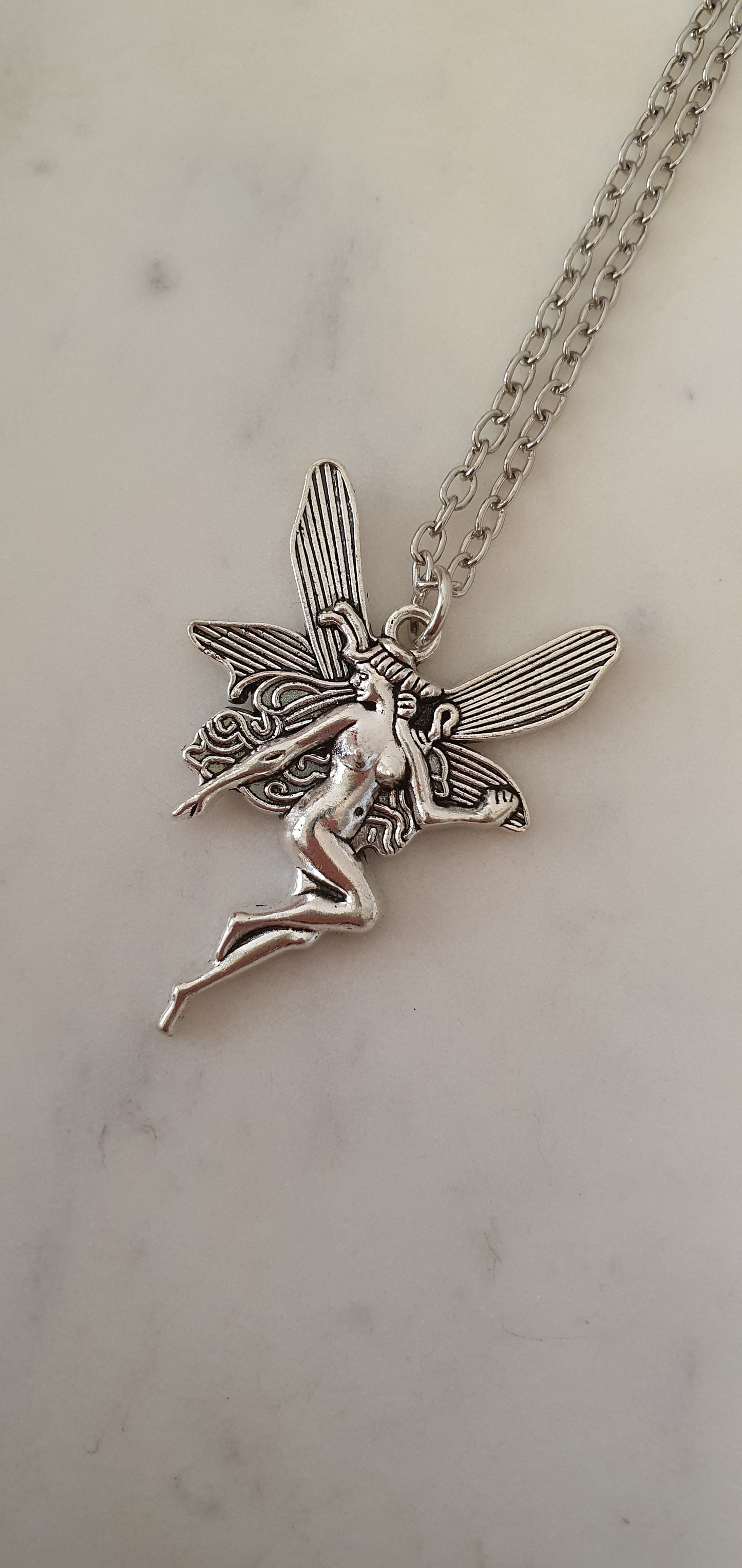 Fairy Queen Maeve Everlasting Love Necklace