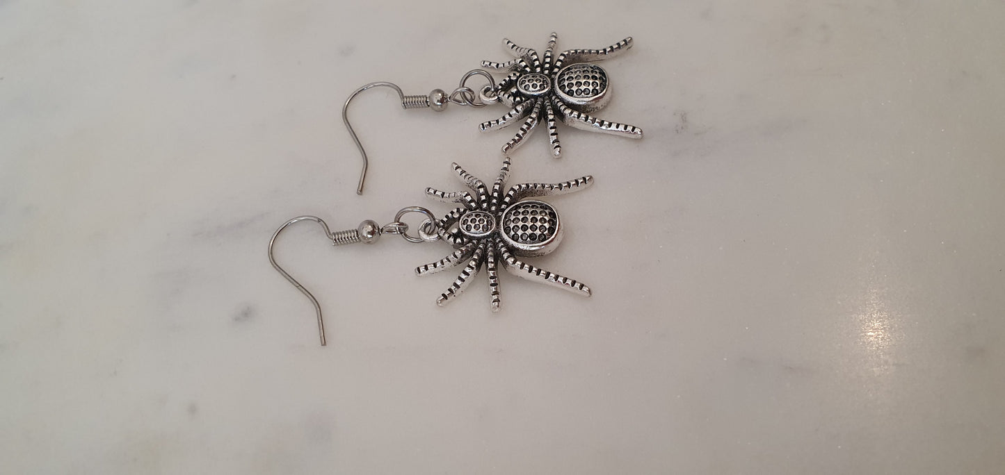 Goth Punk - Lattice Silver Spider Set of Earrings - Trendy Gothic