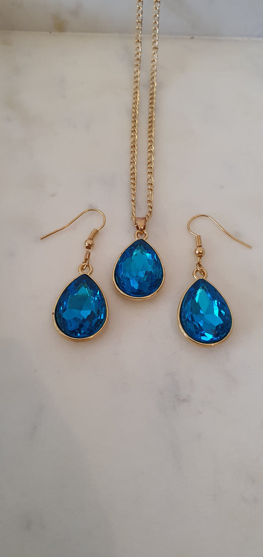 Stylish Bling Gold & Blue Teardrop Set of Earrings & Necklace